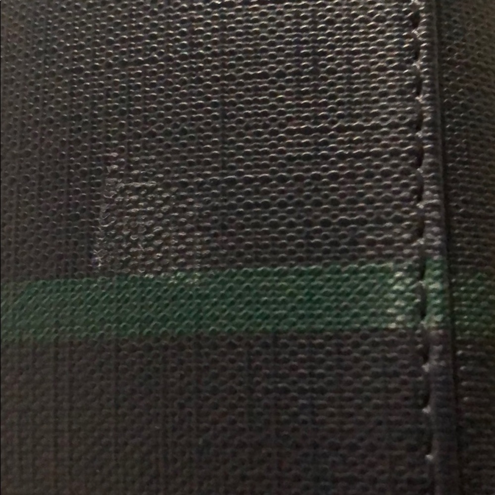 Tommy Hilfiger Purse - Picture 8 of 8